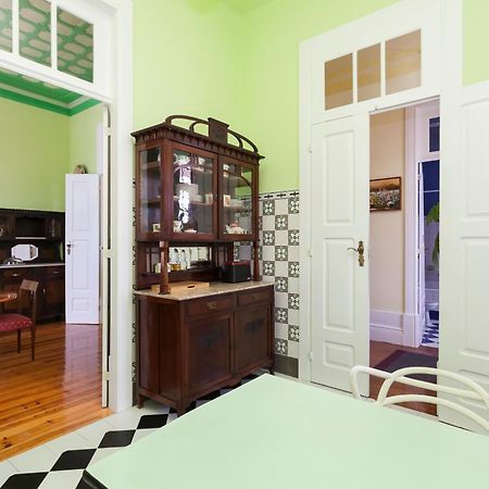 Vintage Balcony Guesthouse أوفار المظهر الخارجي الصورة